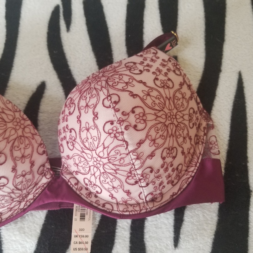 Victoria Secret 32D Bra - Picture 2 of 5